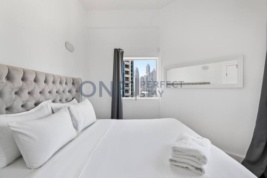 Stunning View - Height Floor - Furnished 1br Apartment